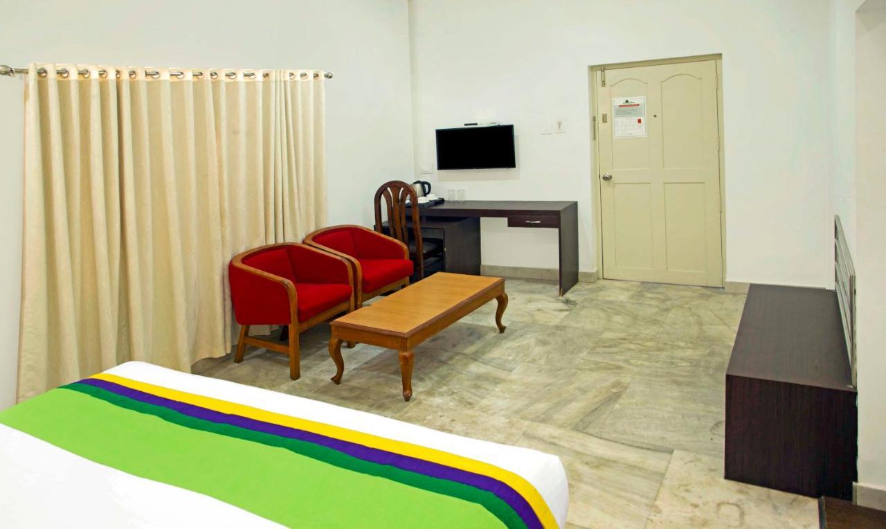 Hotel Treebo Kumily Gate Thekkady, Periyar National Park Esterno foto