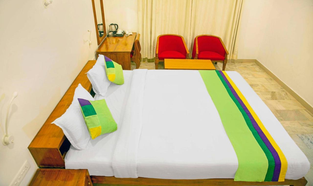 Hotel Treebo Kumily Gate Thekkady, Periyar National Park Esterno foto
