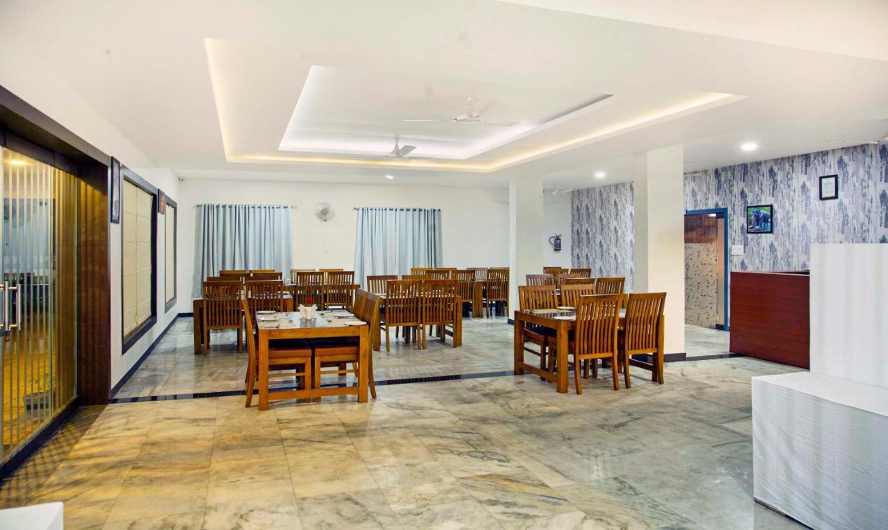 Hotel Treebo Kumily Gate Thekkady, Periyar National Park Esterno foto