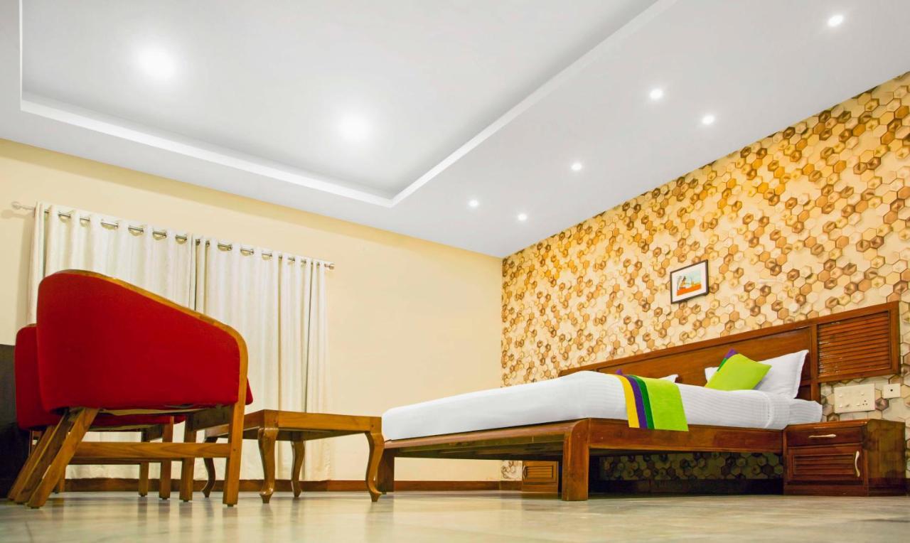 Hotel Treebo Kumily Gate Thekkady, Periyar National Park Esterno foto