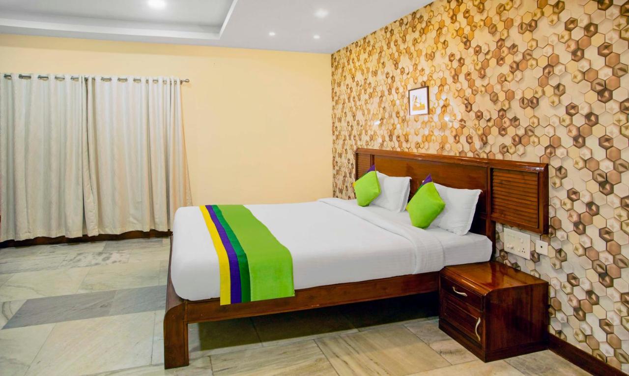 Hotel Treebo Kumily Gate Thekkady, Periyar National Park Esterno foto