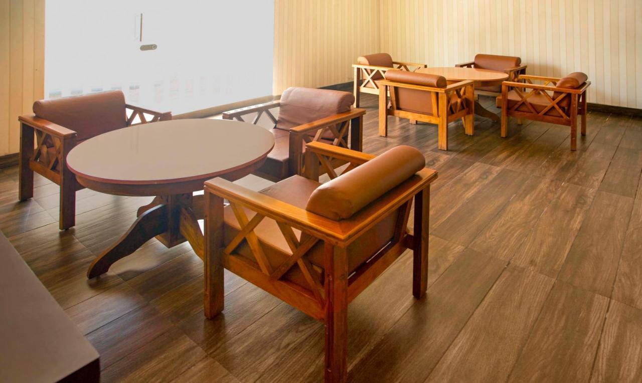 Hotel Treebo Kumily Gate Thekkady, Periyar National Park Esterno foto
